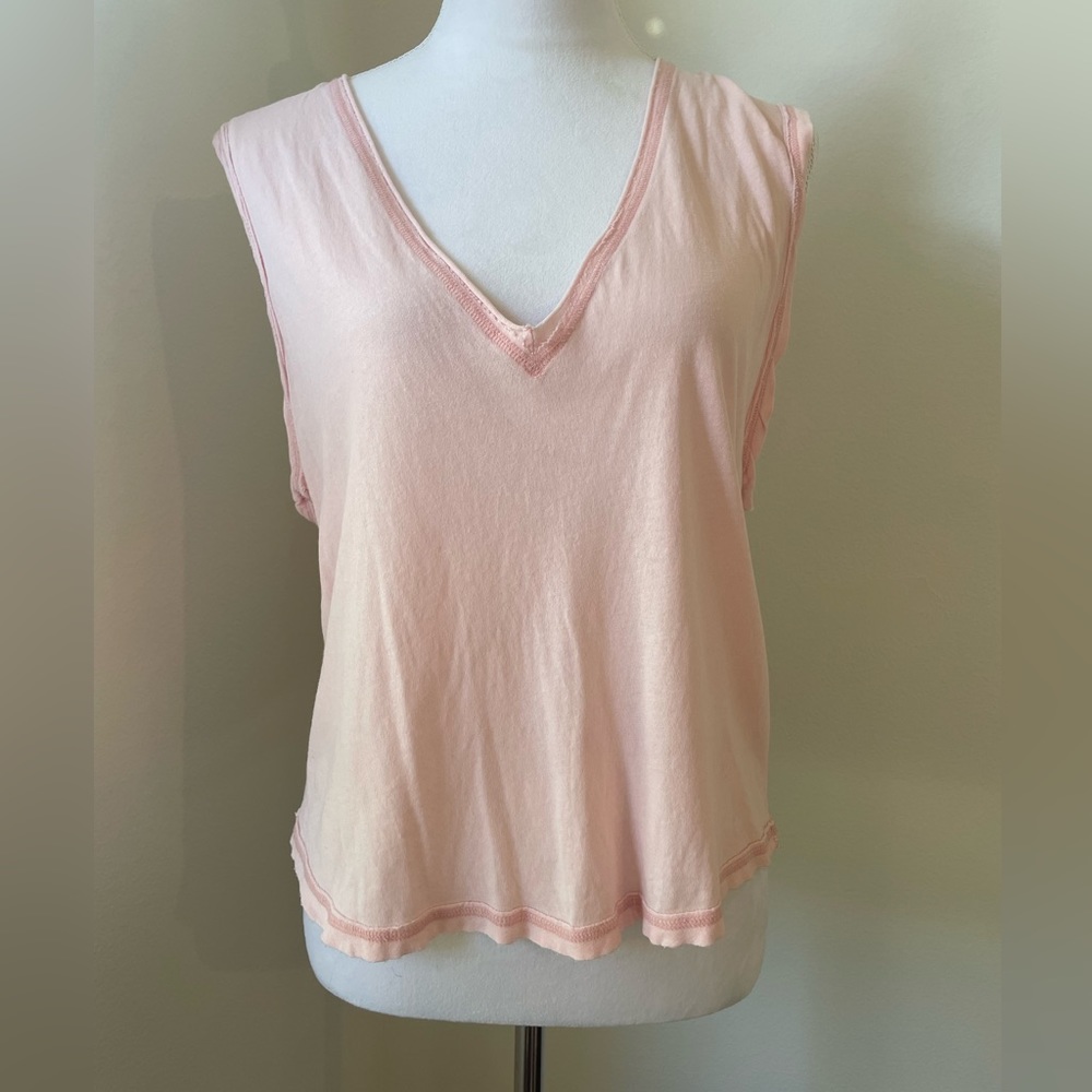 We The Free Pink Sleeveless V neck T Size S